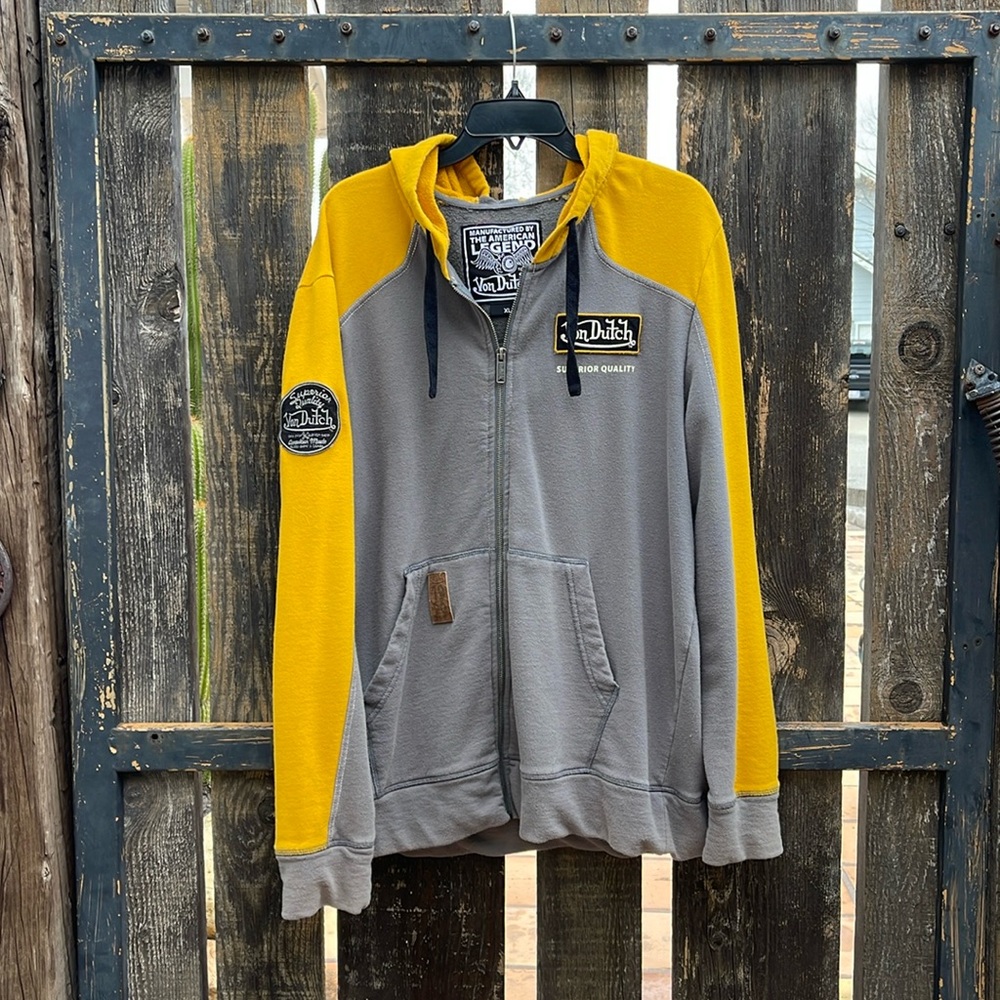 Von Duch Bundle sweatshirt and button up